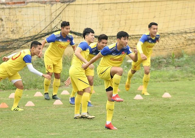 Văn Hậu: “Tôi muốn được sang châu Âu thi đấu”