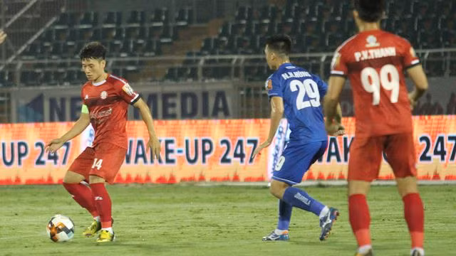 Hòa Quảng Nam, CLB TPHCM tiếp tục dẫn đầu bảng V-League - 7