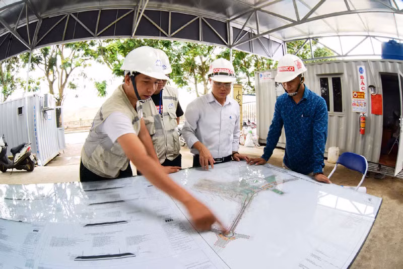 Hối hả công trường đường đua F1 ảnh 2