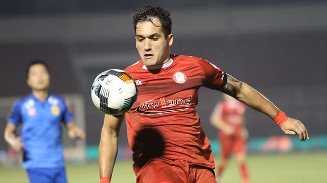 Hòa Quảng Nam, CLB TPHCM tiếp tục dẫn đầu bảng V-League - 3