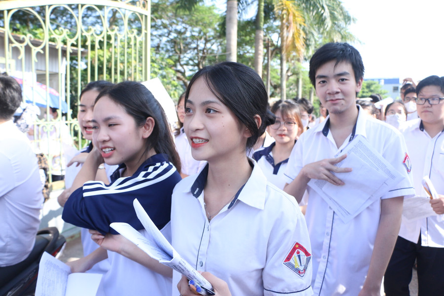 Đa số thí sinh đánh giá đề thi năm nay vừa sức, có độ phân hóa học sinh.