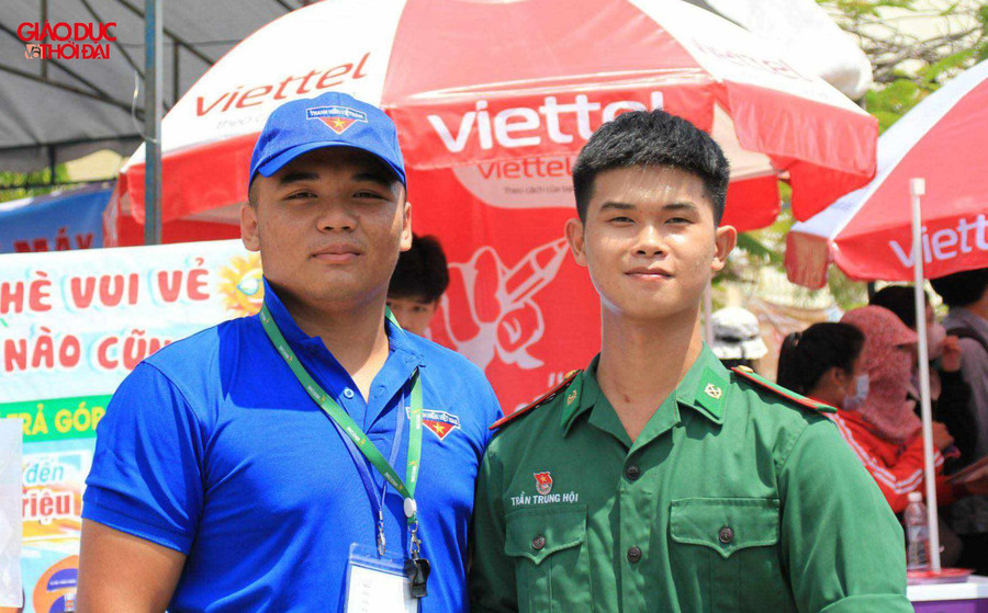 Hội tại kỳ thi tốt nghiệp THPT năm 2023. Hội tại kỳ thi tốt nghiệp THPT năm 2023.