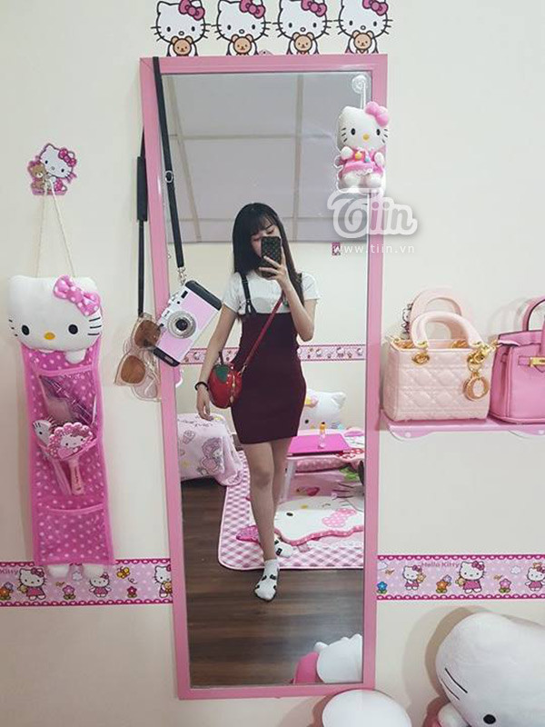 Nhà có 2 "nàng tiên", chị thích Doraemon, em yêu Hello Kitty ảnh 12 Nhà có 2 "nàng tiên", chị thích Doraemon, em yêu Hello Kitty ảnh 12