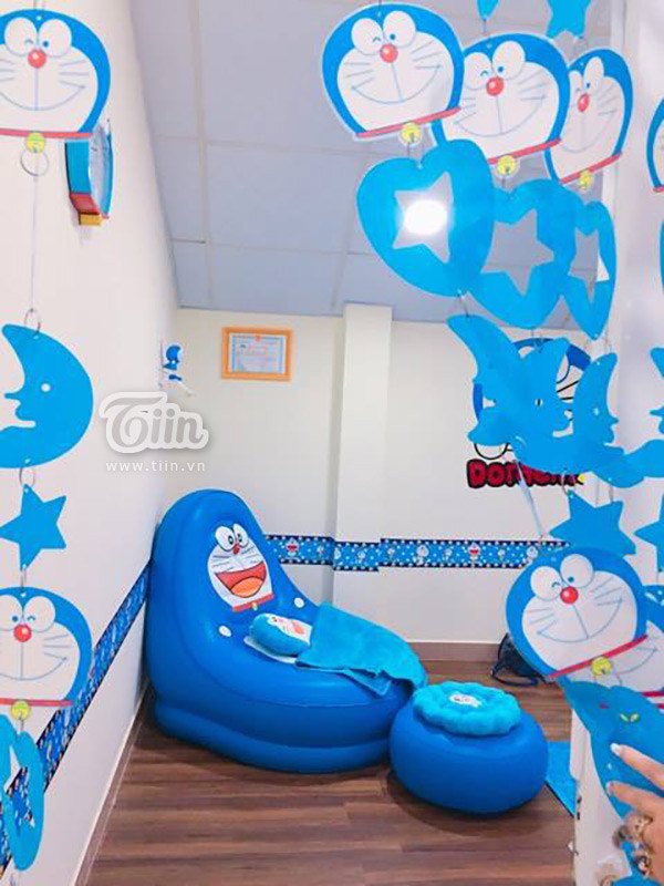 Nhà có 2 "nàng tiên", chị thích Doraemon, em yêu Hello Kitty ảnh 13 Nhà có 2 "nàng tiên", chị thích Doraemon, em yêu Hello Kitty ảnh 13