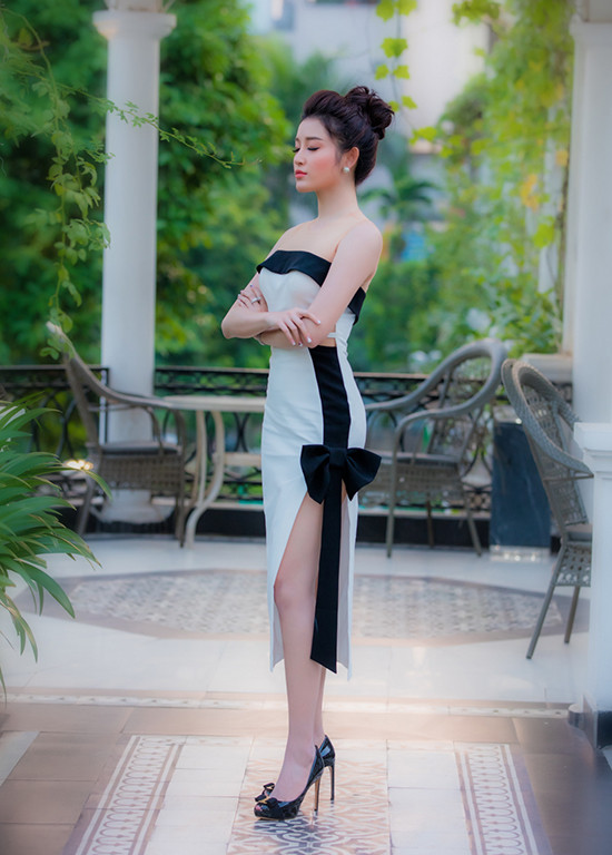 huyen-my-mac-ao-xuyen-thau-khoe-noi-y-trang-1