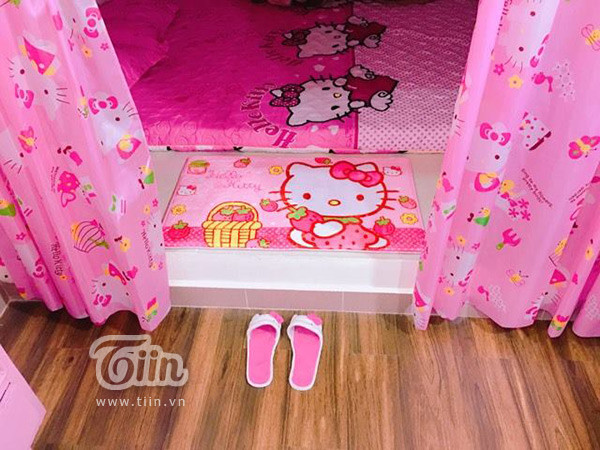 Nhà có 2 "nàng tiên", chị thích Doraemon, em yêu Hello Kitty ảnh 11 Nhà có 2 "nàng tiên", chị thích Doraemon, em yêu Hello Kitty ảnh 11
