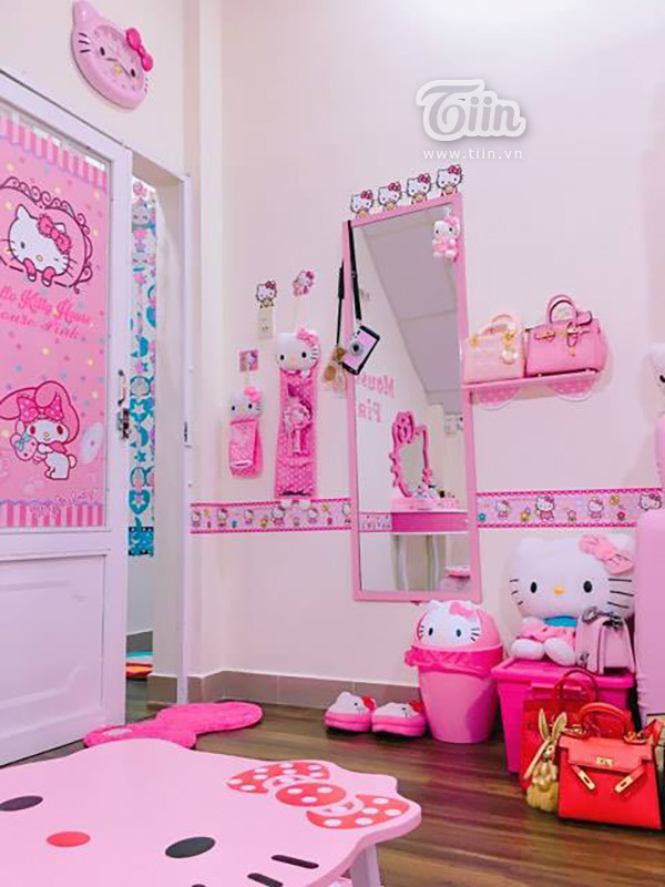 Nhà có 2 "nàng tiên", chị thích Doraemon, em yêu Hello Kitty ảnh 9 Nhà có 2 "nàng tiên", chị thích Doraemon, em yêu Hello Kitty ảnh 9
