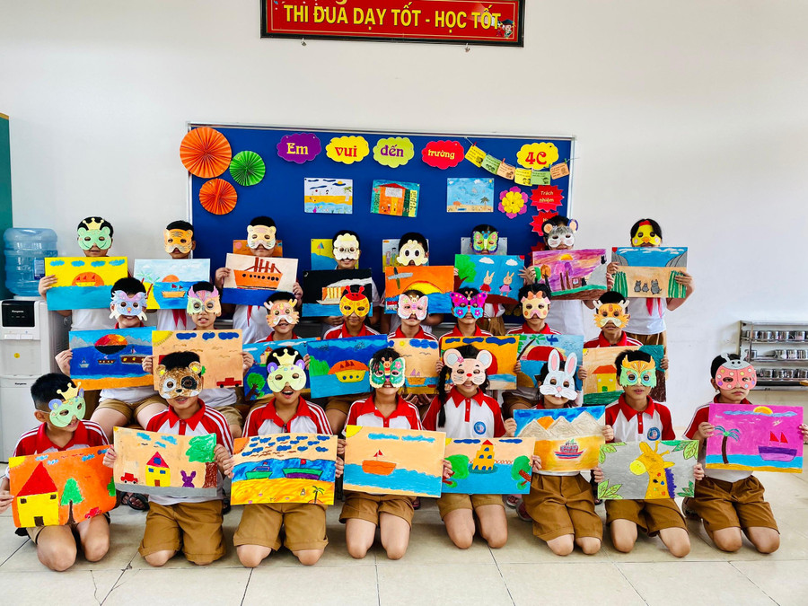 Năm học 2022 – 2023, Trường Tiểu học Nam Từ Liêm sẽ tiếp tục phát huy truyền thống dạy tốt, học tốt; chủ động và sáng tạo thực hiện mục tiêu tiệm cận quốc tế, phát huy tối đa khả năng, năng lực học sinh, đáp ứng yêu cầu thực tế của xã hội.