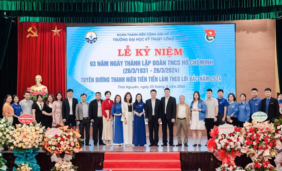 Tuổi trẻ Trường Đại học Kỹ thuật Công nghiệp tiên phong, sáng tạo, hội nhập.