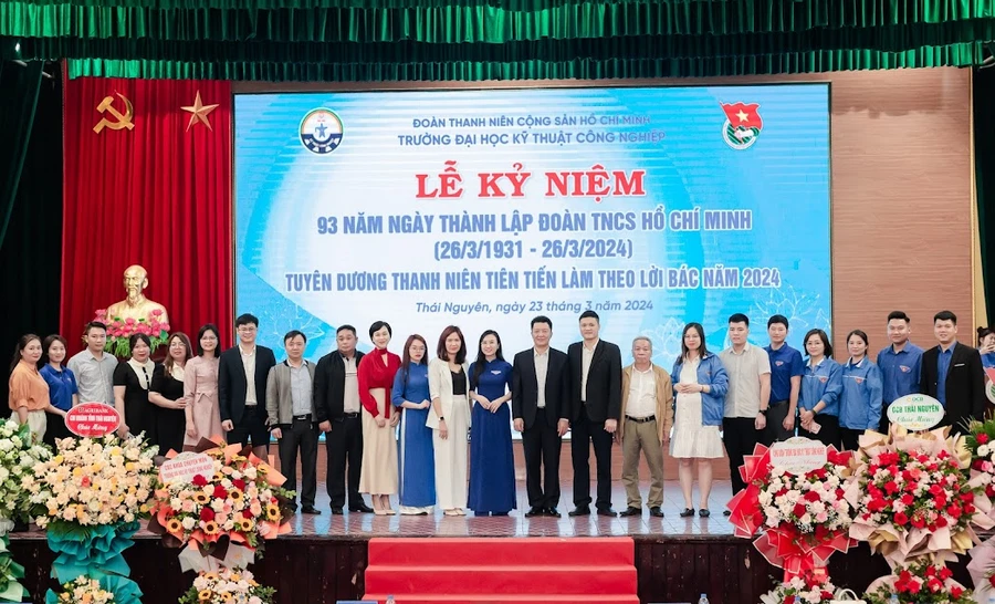 Tuổi trẻ Trường Đại học Kỹ thuật Công nghiệp tiên phong, sáng tạo, hội nhập.