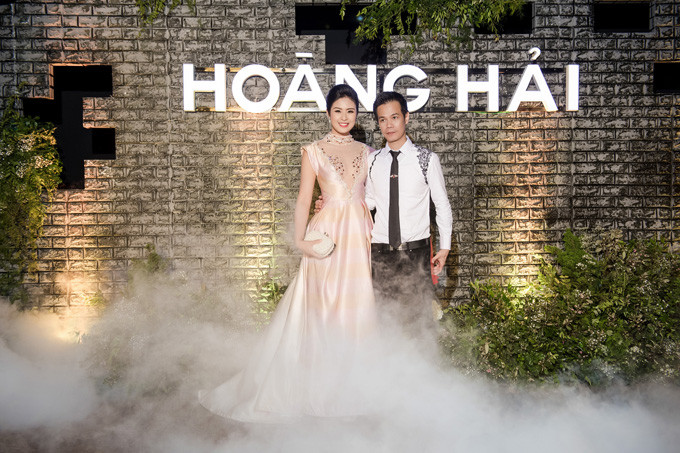 Nhà thiết kế Việt chuộng mốt tổ chức show diễn ngoài trời ảnh 5 nha-thiet-ke-viet-chuong-mot-to-chuc-show-dien-ngoai-troi-5