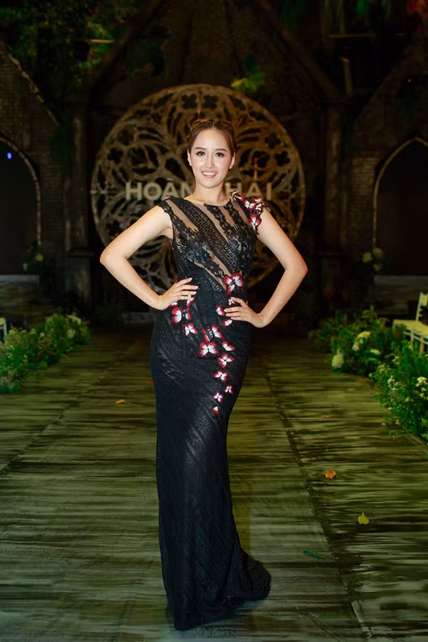 nha-thiet-ke-viet-chuong-mot-to-chuc-show-dien-ngoai-troi-4