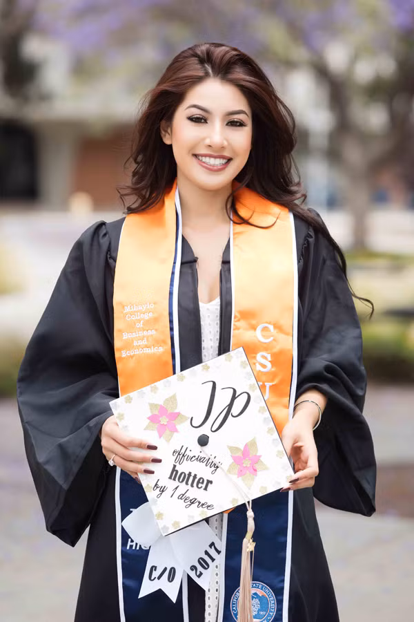 jennifer-pham-lam-stylist-chup-hinh-cho-em-gai-trong-ngay-tot-nghiep-5