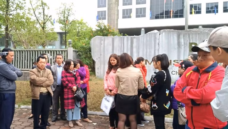 Hà Nội công bố điều kiện xét tuyển đặc cách: Giáo viên hợp đồng... vẫn lo!