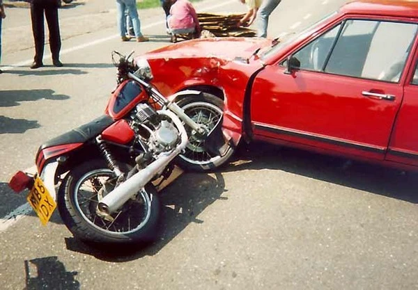 Bị đưa vào nhà xác dù... vẫn còn sống 
