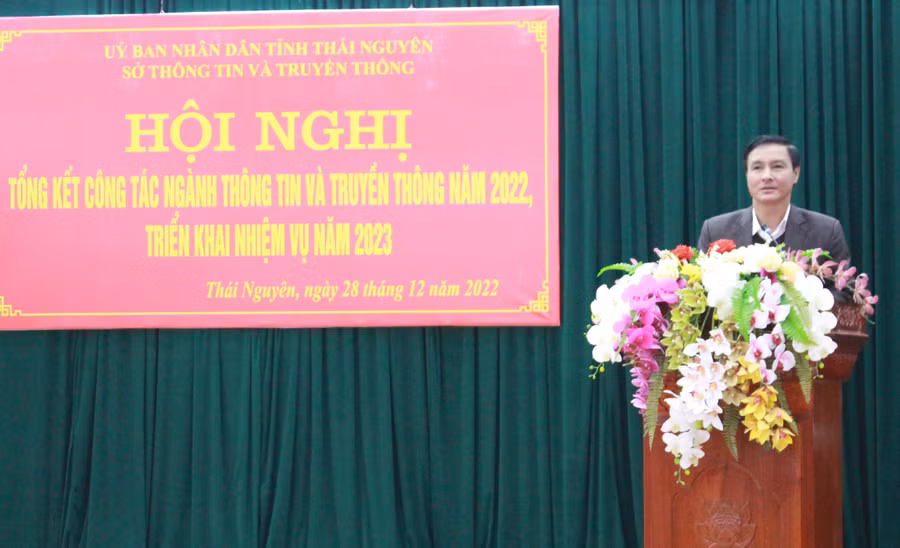 Ông Vũ Duy Hoàng, Trưởng Ban Tuyên giáo Tỉnh ủy Thái Nguyên phát biểu tại Hội nghị.