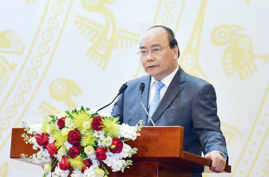 Thủ tướng Nguyễn Xuân Phúc phát biểu tại Hội nghị. Ảnh: Quang Hiếu Thủ tướng Nguyễn Xuân Phúc phát biểu tại Hội nghị. Ảnh: Quang Hiếu