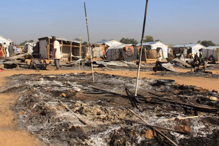 Hơn 27.000 người đã chết từ khi cuộc nổi dậy của Boko Haram bắt đầu trong năm 2009 và 1,8 triệu người vẫn đang sống trong tình cảnh vô gia cư do phong trào khủng bố này
