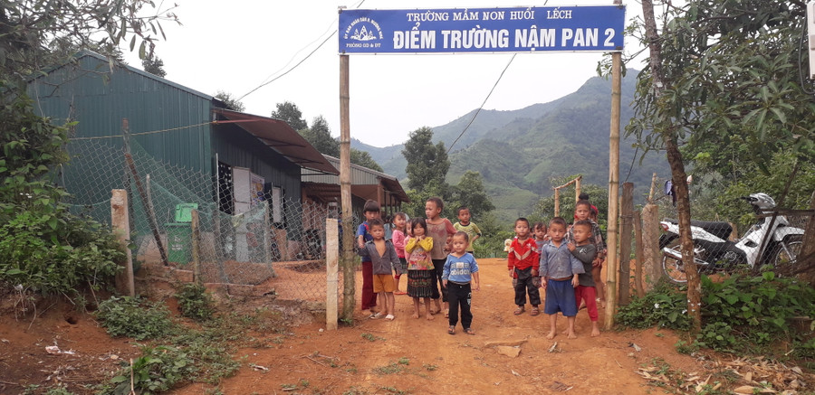 Điểm trường Nậm Pan 2 nằm đơn độc trên một quả đồi