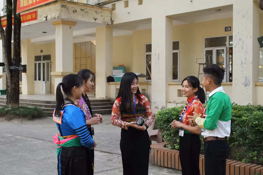 Học sinh Trường THPT Mường Lát (Thanh Hóa).