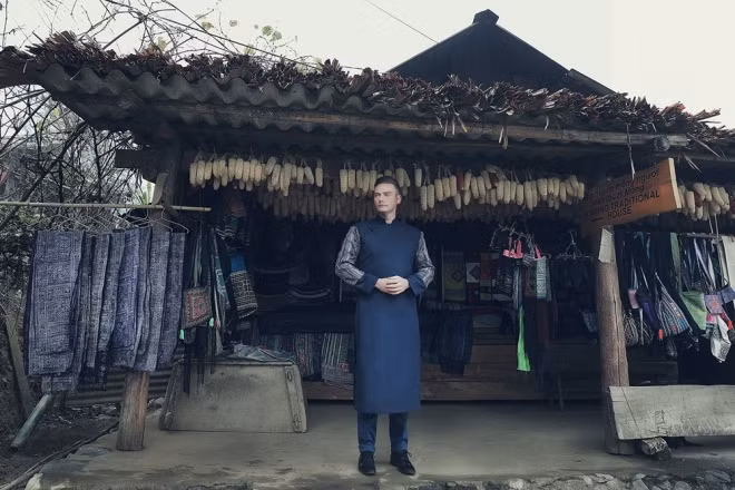 Kyo York diện áo dài giữa trời rét Sapa