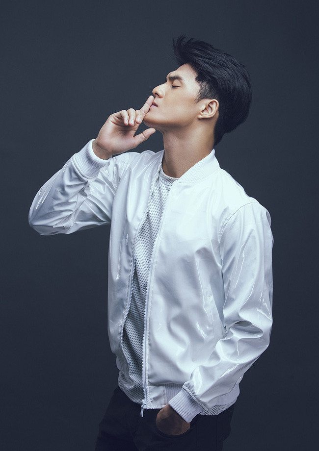 Nếu Hải muốn im lặng, lẽ ra anh nên im lặng cho đến cùng, thay vì vội vàng đưa mối quan hệ với Linh Chi ra công chúng chỉ vài tháng sau khi ly hôn.