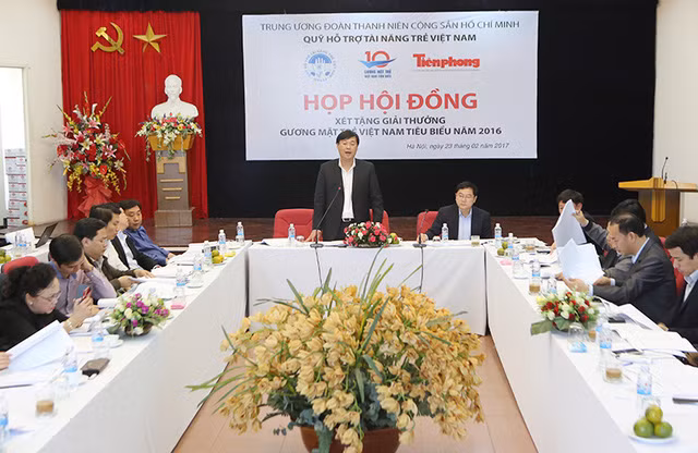 Cảnh sát 8X được đề cử Gương mặt trẻ Việt Nam tiêu biểu 2016