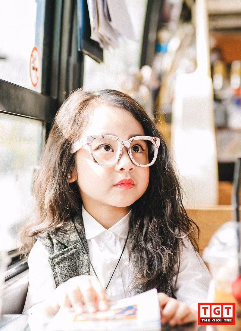 Siêu mẫu nhí 6 tuổi với style cực sành điệu ở Hà Thành ảnh 4