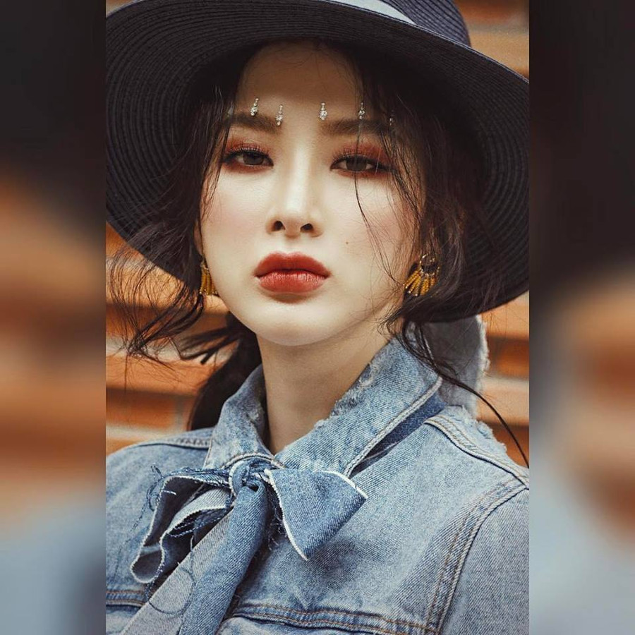 Angela Phương Trinh lại khiến fan “phát sốt phát rét” khi tung chiêu mới ảnh 2 angela phuong trinh lai khien fan "phat sot phat ret" khi tung chieu moi - 2
