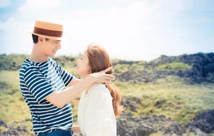 Lý do các cặp đôi hạnh phúc cực ít đăng ảnh hẹn hò lên mạng xã hội