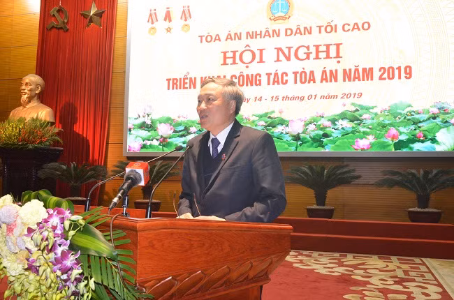 Chánh án TANDTC Nguyễn Hòa Bình chỉ ra những thiếu sót, tồn tại, hạn chế của ngành Tòa án trong năm 2018.
