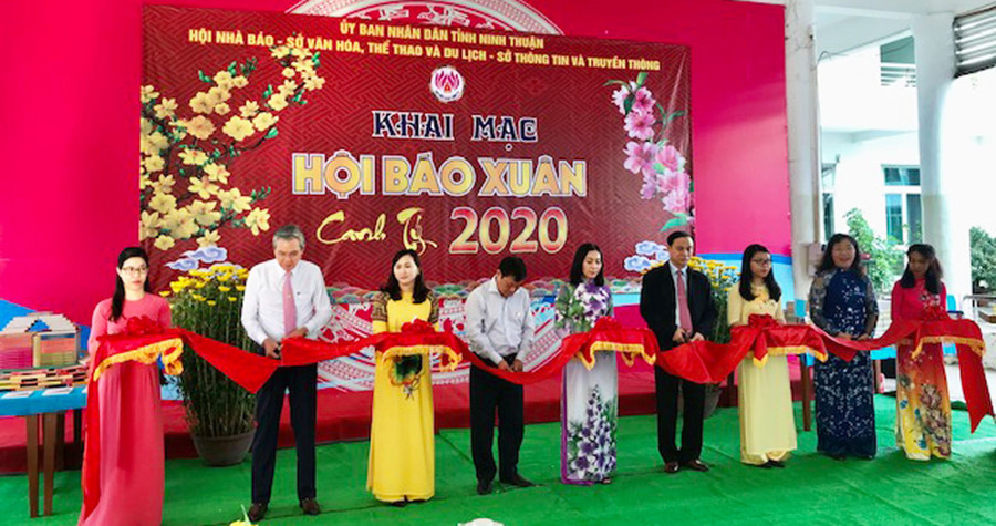 Ngày 17/1, Hội báo xuân tại Ninh Thuận cũng chính thức khai mạc. (Ảnh: Ý Thảo). Ngày 17/1, Hội báo xuân tại Ninh Thuận cũng chính thức khai mạc. (Ảnh: Ý Thảo).