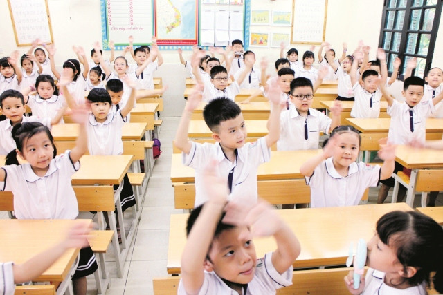 Cần có lộ trình để các trường tư giãn bớt HS cho trường công. (ảnh: An Nhiên)