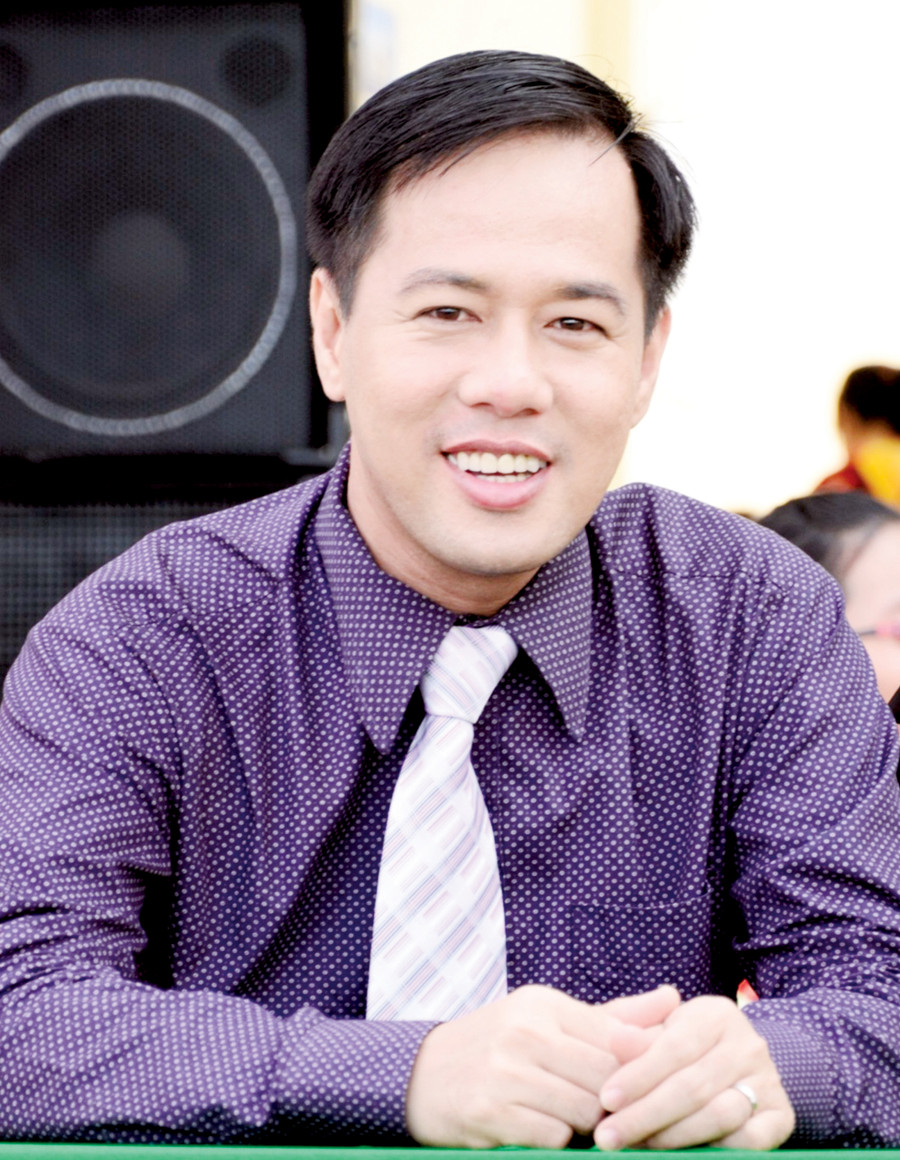 PGS.TS Huỳnh Văn Sơn PGS.TS Huỳnh Văn Sơn