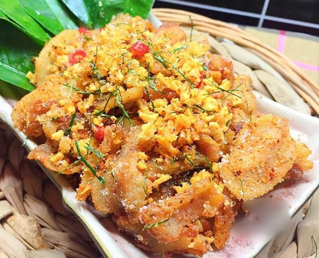 Tóp mỡ rang muối kiểu mới không chỉ ngon ngất ngây mà còn rẻ bất ngờ