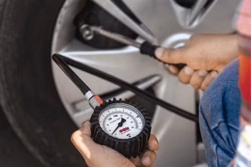 Các bước đơn giản tự bảo dưỡng ô tô tại nhà ảnh 2