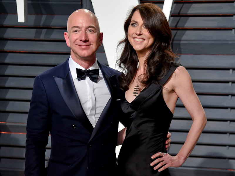 9 su that gay kinh ngac ve nguoi giau nhat the gioi jeff bezos hinh 2