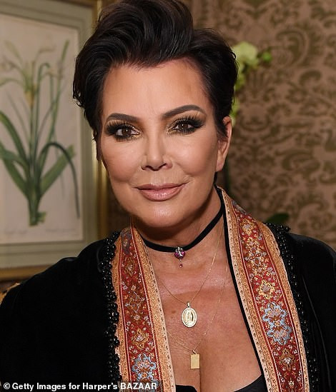 Biết nhà Kardashian giàu nhưng ai ngờ giàu đến độ này: Thầu hẳn khu đất khổng lồ xây 6 biệt thự trăm tỷ chỉ vì 1 lý do đơn giản - Ảnh 12. Biết nhà Kardashian giàu nhưng ai ngờ giàu đến độ này: Thầu hẳn khu đất khổng lồ xây 6 biệt thự trăm tỷ chỉ vì 1 lý do đơn giản - Ảnh 12.