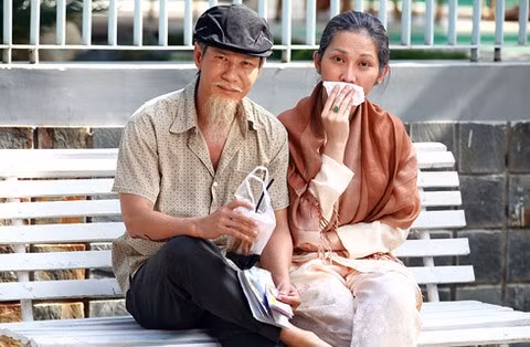 8 năm sau ngày đóng Trọn đời bên em, Kim Hiền phản ứng bất ngờ khi gặp vợ chồng Lý Hải - Minh Hà - Ảnh 3.