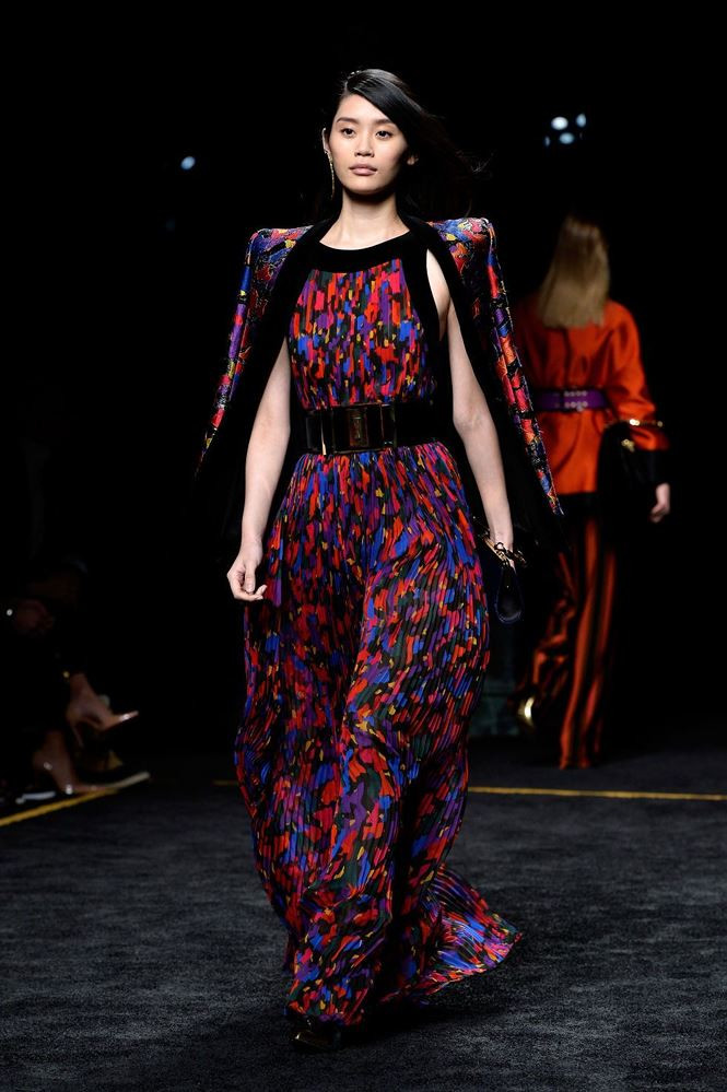 ‘Chân dài’ Victoria’s Secret vừa được thiếu gia sòng bạc Macau cầu hôn là ai? - ảnh 9