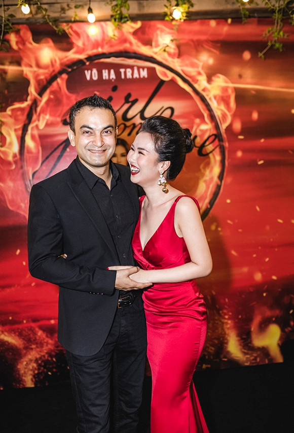 vo-2-ngoisao.vn-w580-h853 0 Lan Khuê, đặng thu thảo, Phan Như Thảo, Tăng Thanh Hà