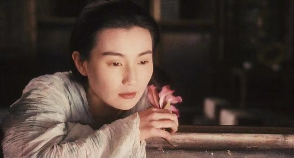 Sự nghiệp rực rỡ và nhan sắc khuynh thành thời kỳ vàng son của Trương Mạn Ngọc - Ảnh 10. Sự nghiệp rực rỡ và nhan sắc khuynh thành thời kỳ vàng son của Trương Mạn Ngọc - Ảnh 10.