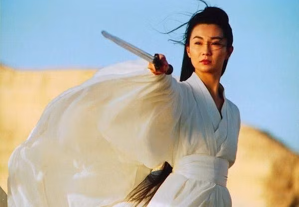 Sự nghiệp rực rỡ và nhan sắc khuynh thành thời kỳ vàng son của Trương Mạn Ngọc - Ảnh 12. Sự nghiệp rực rỡ và nhan sắc khuynh thành thời kỳ vàng son của Trương Mạn Ngọc - Ảnh 12.