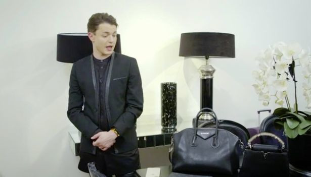 Thiếu gia ngập trong hàng hiệu tỉnh ngộ sau 1 đêm sống như người vô gia cư