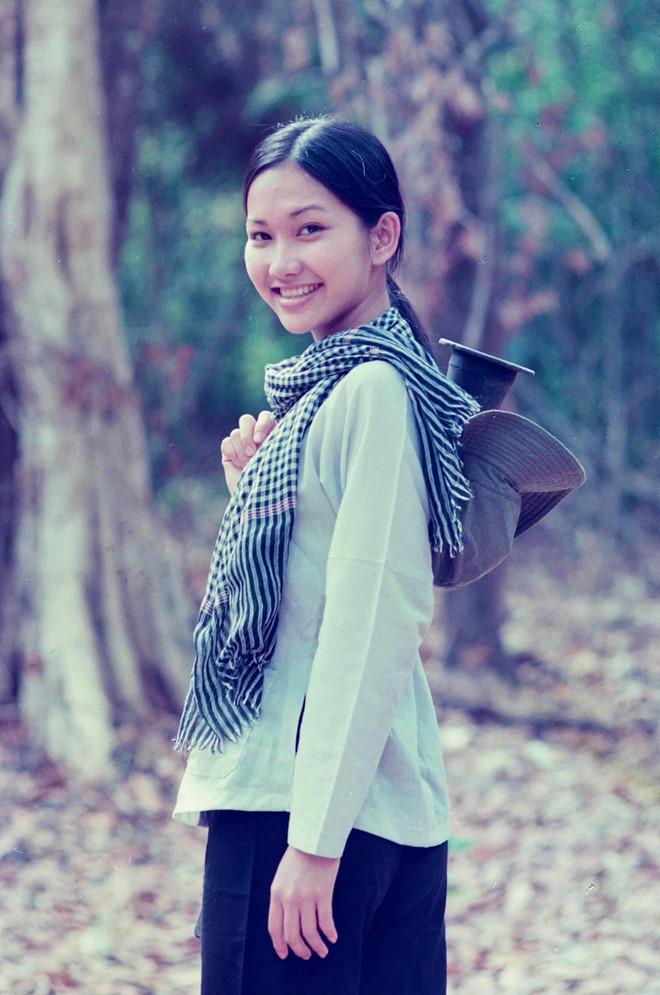 Nhan sắc loạt sao Việt 10 năm trước, xuất sắc nhất vẫn là Tăng Thanh Hà ảnh 9 Hiện tại, Kim Hiền định cư tại Mỹ. Cô tập trung chăm sóc gia đình, phụ giúp chồng kinh doanh. Vì nhớ nghề, thỉnh thoảng nữ diễn viên sinh năm 1982 góp mặt trong một số sự kiện và đi diễn kịch khi có thời gian rảnh.