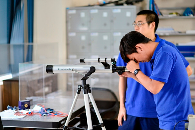 Phương pháp đào tạo tiên tiến, kết hợp chặt chẽ giữa lý thuyết và thực hành. Phương pháp đào tạo tiên tiến, kết hợp chặt chẽ giữa lý thuyết và thực hành.