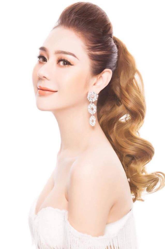 Nỗi đau khó ai thấu của các mỹ nhân chuyển giới Việt ảnh 9 Nỗi đau khó ai thấu của các mỹ nhân chuyển giới Việt