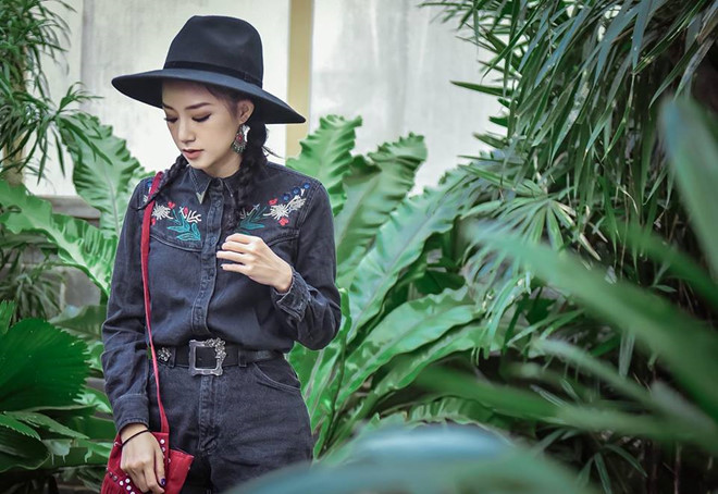 Kiểu trang phục không thể thiếu trong tủ đồ của giới trẻ Việt hình ảnh 8  Kieu trang phuc khong the thieu trong tu do cua gioi tre Viet hinh anh 8