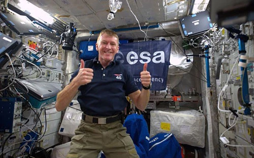 Phi hành gia Tim Peake trên ISS. Ảnh: ESA