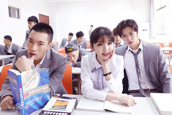 Phát hờn với bộ ảnh kỷ yếu toàn trai đẹp của "lớp người ta" - Ảnh 7. Phát hờn với bộ ảnh kỷ yếu toàn trai đẹp của "lớp người ta" - Ảnh 7.